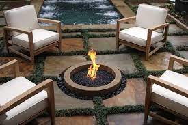 It can be half circle, or full circle. Outdoor Fire Pit Design Ideas Landscaping Network