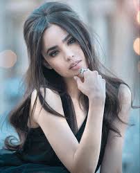 She is a charming woman who allures everyone with her aura. Sofia Carson On Instagram It Was Always You Lofficielarabia Sofia Carson Sophia Carson Sofia