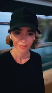 Samantha Barnhill's Instagram, Twitter & Facebook