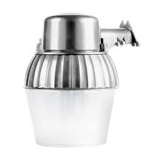 Southwire 65 Watt Metallic Universal Bulb Outdoor Dusk To Dawn Area Light With 10 In Acrylic Lens L1755 The Home Depot