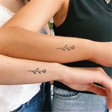 Tattoo flower tattoo ideas as the tattoos in this gallery demonstrate, best friend tattoos can come in an endless variety of designs and cover any number of concepts. Best Friend Tattoos Friendship Tattoos Couple Tattoos Matching Tattoos Bff Tattoos Tattoos Women Tatt Matching Bff Tattoos Friendship Tattoos Bff Tattoos