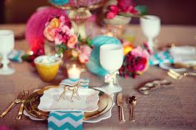 Light tablecloth and napkins are beautifully emphasized by dark blue glasses and silver cutlery in this arrangement. 10 Gorgeous Table Setting Ideas How To Set Your Table Shop Room Ideas