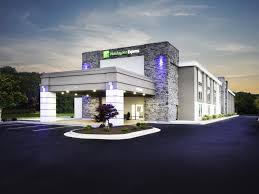 Hotel In Hopewell Virginia Holiday Inn Express Hopewell Fort Lee Area