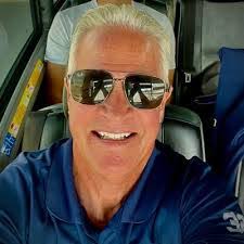 Rick Curtis's Instagram, Twitter & Facebook