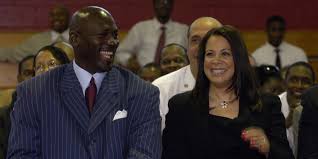 While much is known about michael jordan's iconic basketball career, when it comes to his second wife yvette prieto after michael jordan's divorce from his first wife, juanita jordan , was finalized. Who S Michael Jordan S Ex Wife Juanita Vanoy Bio Net Worth Today Height Affair