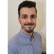 Ross Thorpe (@RossThorpe90)