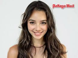 Hollywood welcomes AI actress Tilly Norwood as talent agencies rush to  represent her