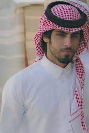 Thoub Of The Khalijis Arab Men Dress Arab Men Handsome Arab Men