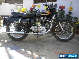 Classic 350 is available in three different variants: Used 1963 Model Royal Enfield Bullet Standard 350 For Sale In Singrauli Id 132700 Black Colour Bikes4sale