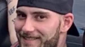 Eric Darling's Instagram, Twitter & Facebook