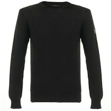 A classic crew neck jumper constructed from a cotton and silk blend that is both lightweight and breathable. Belstaff London Parkland Black Jumper