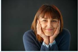 María Vila Rebolo imparte un taller de caligrafía artística en Formentera