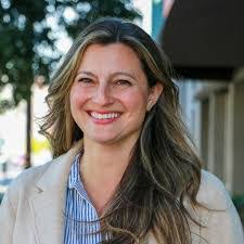 Kate Richardson's Instagram, Twitter & Facebook