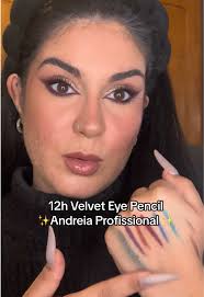 Já testaram os lápis de olhos da @Andreia Professional ?  #12Hvelveteyepencil #andreiaprofessional