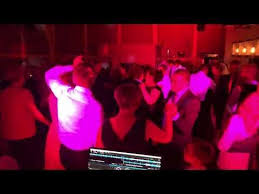 Hochzeits Dj Auf Einer Traumhochzeit In Holsteins Muhle Www Beatpoet De Concert Daniel People
