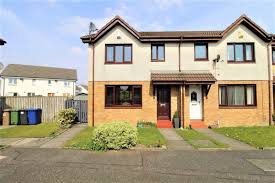 Maybe you would like to learn more about one of these? 3 Bed House End Terrace In Merlinford Drive Renfrew Offers Over 170000
