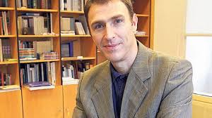 Cambiaremos el repetidor de Cangas la próxima semana y se podrán ver todos  los canales de TV"