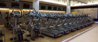 Last week, setia city mall has launched the 'love green, begin' campaign in support of earth hour. Fitness First Setia City Mall Premier Gym Fitness Center Malaysia
