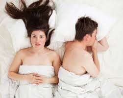 Setelah melakukan perbuataan kejinya, heng kemudian tidur dengan mayat istri dan anaknya baca juga: Wanita Berpotensi Selingkuh Jika Suami Suka Tarik Selimut Saat Tidur