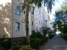 Heute ist schlaatz das günstigste stadtviertel in potsdam. 3 Zimmer Wohnung Zu Vermieten Stormstr 11 14471 Potsdam Potsdam West Mapio Net