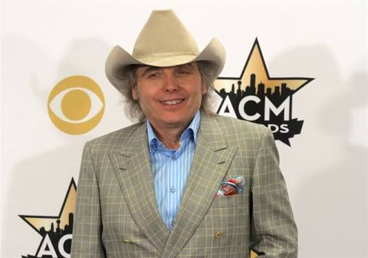 Dwight Yoakam leans on vintage for new album | The Blade