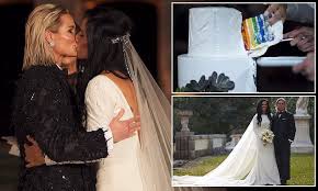 Ashlyn Harris Marries Us National Soccer Teammate Ali Krieger In Stunning Miami Garden Ceremony Daily Mail Online The weird thing is after they are arrested and thrown in gitmo, they keep. soccer teammate ali krieger