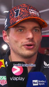 Keep your friends close... get a helping hand from a four-time world  champion 🤝 (credit: Viaplay)