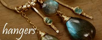 Kijk op onze site voor. Handgemaakte Natuurlijke Zilveren En Gouden Sieraden Met Edelstenen