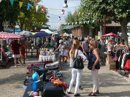 Vide dressings en tarn et garonne retrouvez grâce à brocorama la liste des vide dressings du département tarn et garonne. Vide Grenier Vous Pouvez Vous Inscrire Toulousain Grenade Sur Garonne Le Petit Journal