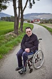 Od stu pięćdziesięciu lat, ludy europy zachodniej, zmieniły w sposób szkodliwy swój sposób odżywiania się. Zycie Jest Piekne Mowi Ksiadz Chory Na Stwardnienie Rozsiane Gazeta Krakowska