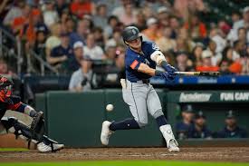 Brock Rodden’s ‘grit’ immediately aids Mariners in MLB debut — no matter the ending