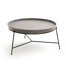Couchtisch Aus Zement Ademola Couchtisch Metall Couchtisch Wohnzimmertische