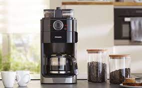 Best coffee machine with grinder. 8 Best Coffee Makers That Grind Beans Reviewed In 2021