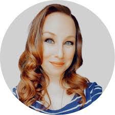 Heather Longnecker's Instagram, Twitter & Facebook