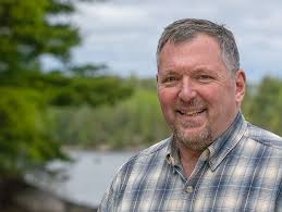 After 36 incredible years with the National Park Service, Superintendent  Bob DeGross retired this week, leaving behind a legacy as extensive as  Voyageurs' waterways. 🌲 Bob came to Voyageurs National Park in
