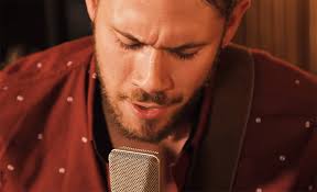 Thomas Kahn déroule une soul élégante sur "Blame and Regret"