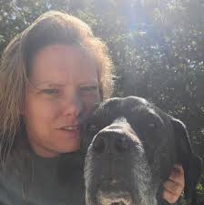 Introduction of a dog trainer with 20 years experience