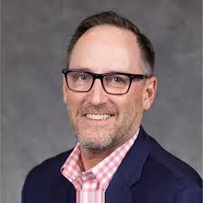 Scott Redfield's Instagram, Twitter & Facebook