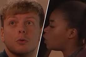 Liegbeest' Geert haalt bloed onder nagels Fatima vandaan