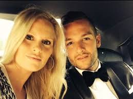 Is Jonathan Bernier's fiancee sending Leafs message?