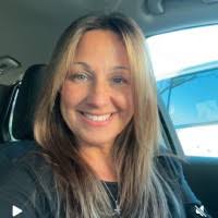 1500+ perfiles de «Valvo»