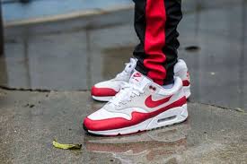 Nike Air Max 90 1 University Red On Feet Sneaker Review Nike Air Max Nike Air Nike Air Max 90
