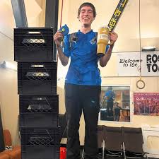 Congratulations to Joaquin Baker our Crate Contest Winner!!!🤩🐯 with an  outstanding performance of stacking 14 crates🤯 #RockTower #MovePlayExplore  #CrateContestWinner #Climb #pacificrec