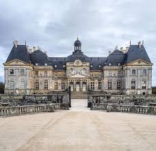 Chateau Vaux Le Vicomte Castle France Photos Chateau