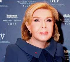 Το απίστευτα σικάτο σύνολό της έκλεψε τις εντυπώσεις. H Marianna Bardinogiannh Ek Ba8ewn Sto Mononews 8a Agwnistw Gia Thn Epomenh Hmera Mononews