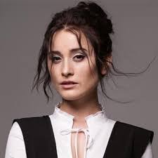 Elif Kaya's Instagram, Twitter & Facebook