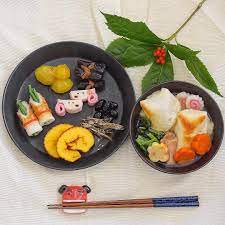 ワンプレートおせちがかわいい 盛り付けがおしゃれに決まるお皿の選び方 お正月料理 お正月 ご飯 おせち ワンプレート