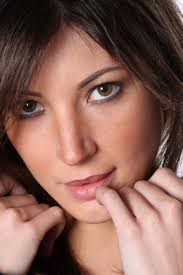 Gambar : orang, gadis, wanita, model, warna, mode, pengantin, pernikahan,  rambut keriting, bibir, hairstyle, mulut, rambut panjang, dandan,  pemotongan, tinta, rambut biru, merapatkan, tubuh manusia, menghadapi,  hidung, topeng, leher, mata, kepala, kulit,