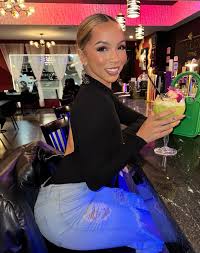 Full Video: Brittany Renner Fanbus Videos - CrackerMusic.com