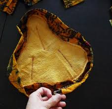 Une Housse Pour Selle De Velo Tuto Couture Et Upcycling 1 Couleuramelie Selle Velo Tuto Couture Projets De Couture